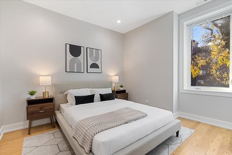 Tiny photo for 3653 W Barry Avenue #1W, Chicago, IL 60618 (MLS # 12558633)