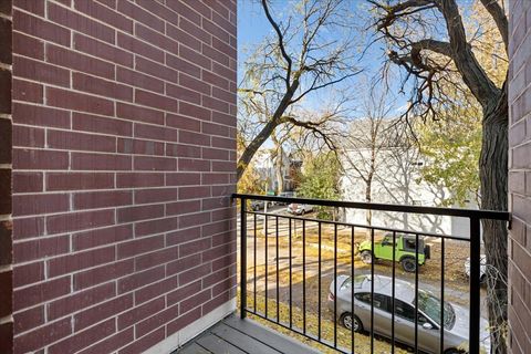 Tiny photo for 3653 W Barry Avenue #1W, Chicago, IL 60618 (MLS # 12558633)
