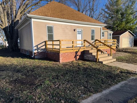 Photo of 100 S West Street, Sadorus, IL 61872 (MLS # 12538627)