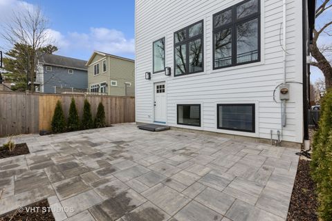 listing image 43