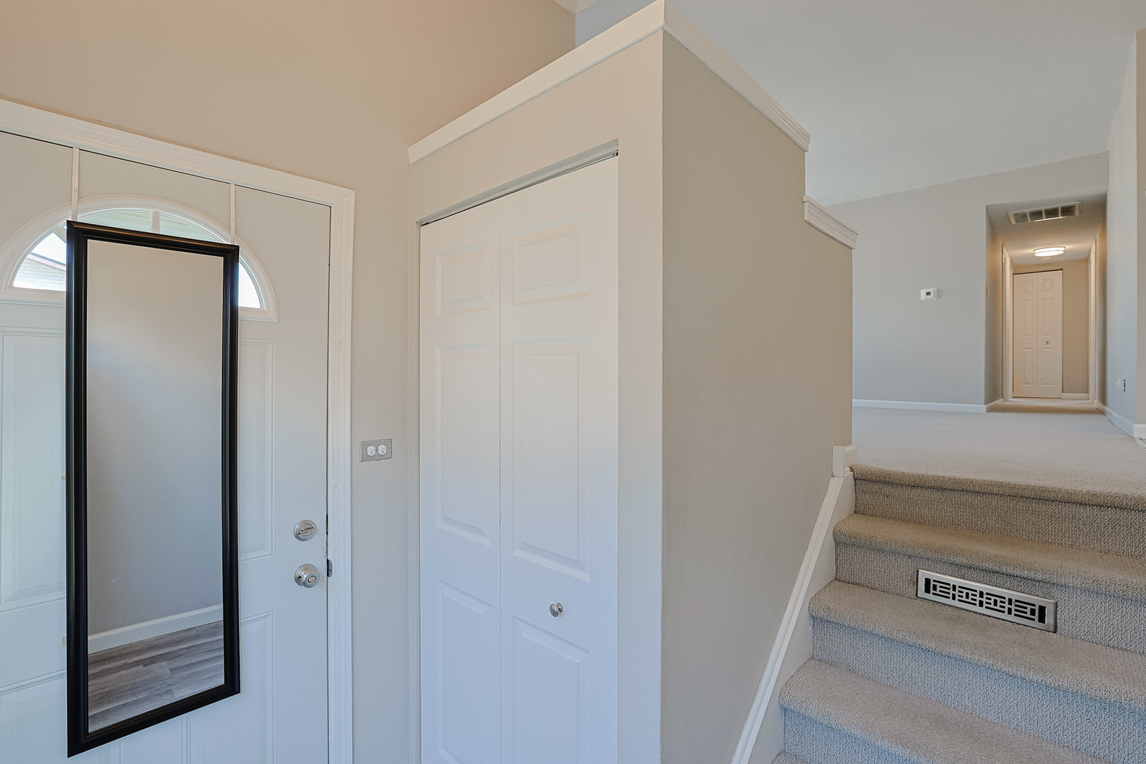 1332 Kingsbury Drive 1