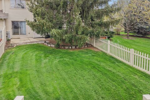 Tiny photo for 2056 Yellow Daisy Court, Naperville, IL 60563 (MLS # 12619841)