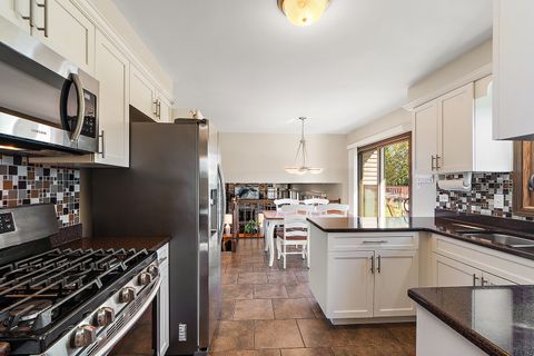 Tiny photo for 17169 Kropp Court, Orland Park, IL 60467 (MLS # 12191562)