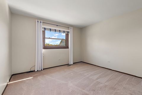 Tiny photo for 17169 Kropp Court, Orland Park, IL 60467 (MLS # 12191562)