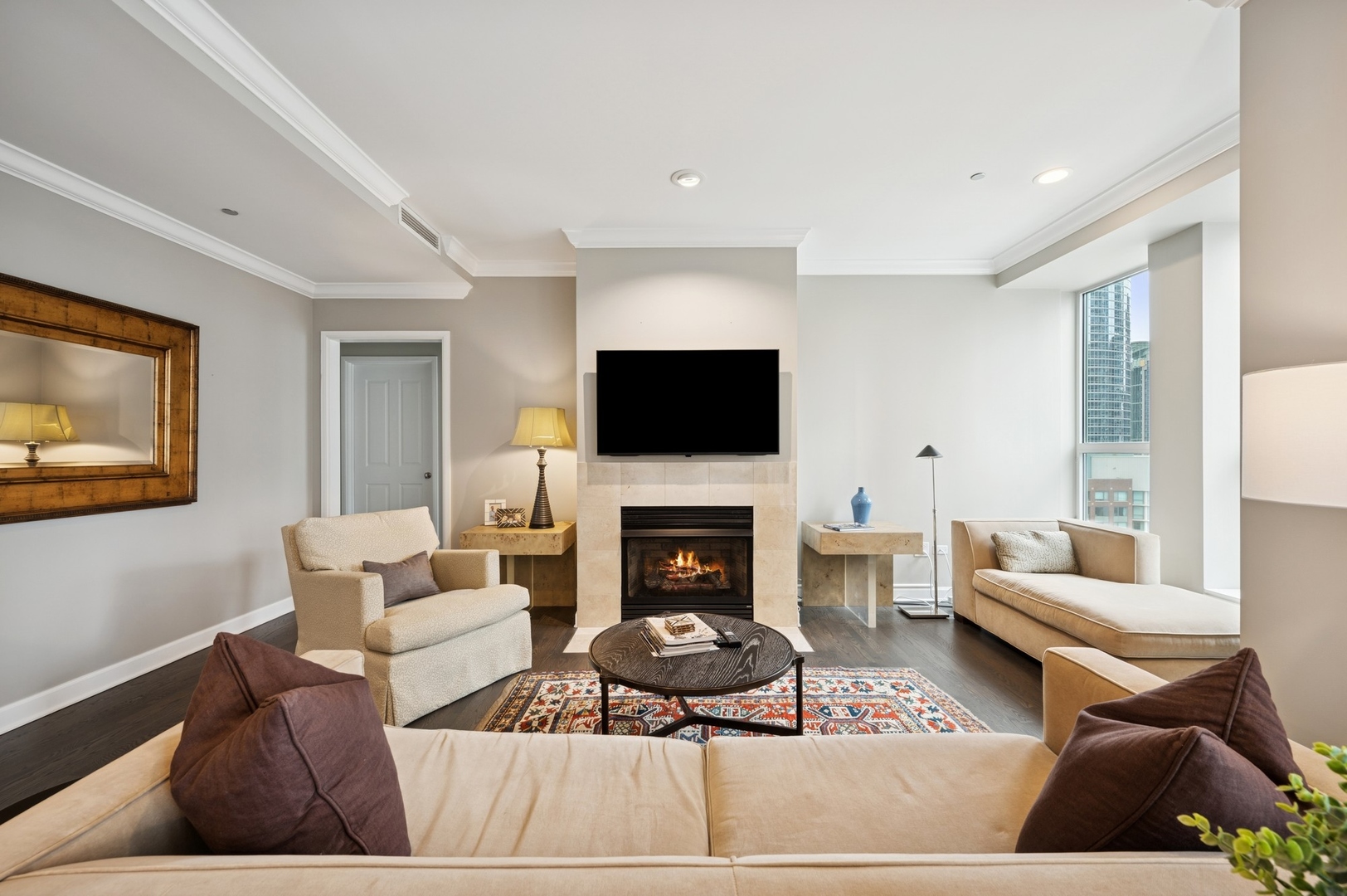 415 E North Water Street 1102