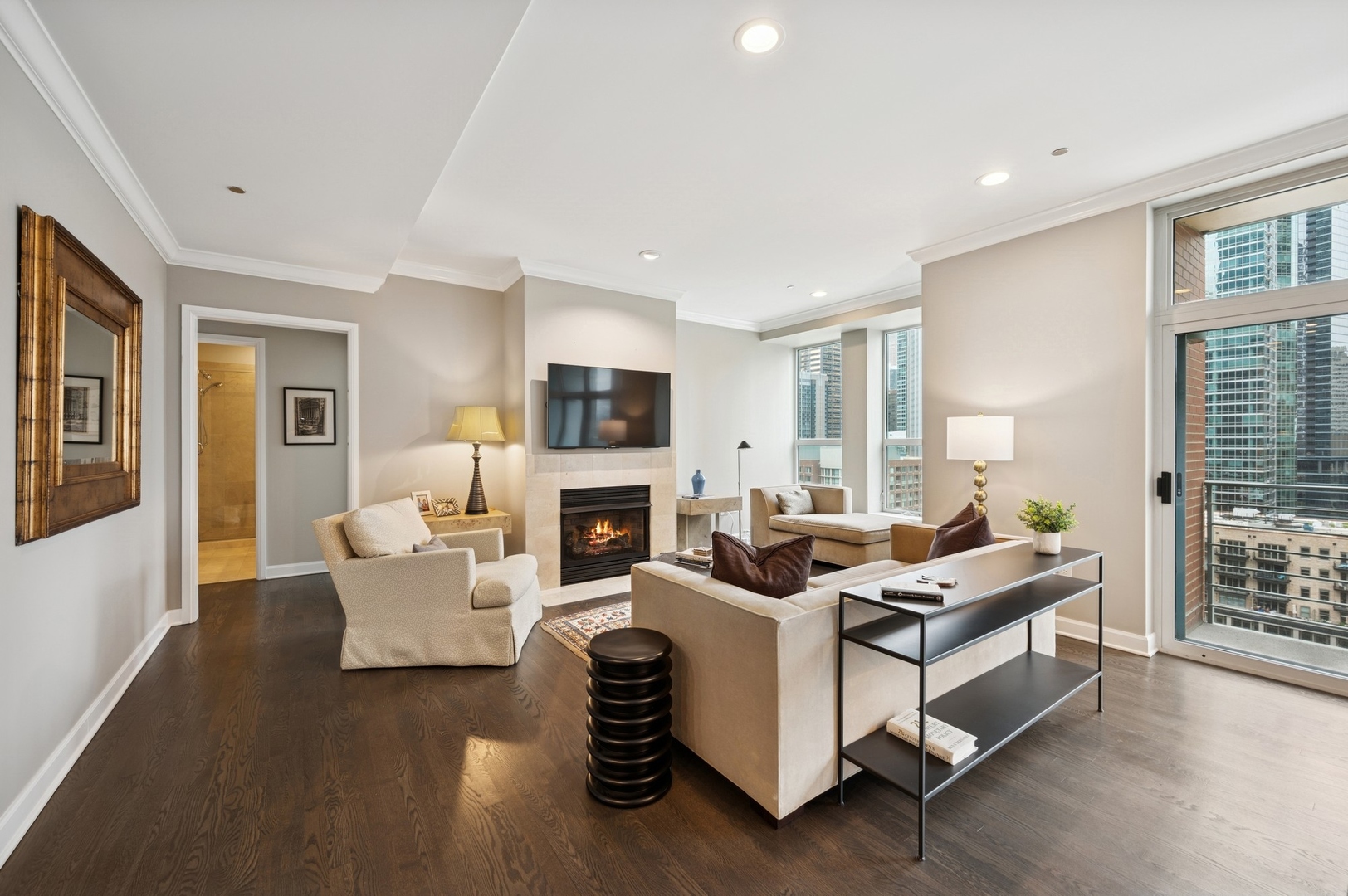 415 E North Water Street 1102