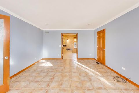 Tiny photo for 13844 Mettawa Lane, Mettawa, IL 60045 (MLS # 12484094)