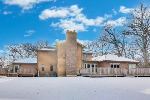 Tiny photo for 13844 Mettawa Lane, Mettawa, IL 60045 (MLS # 12484094)