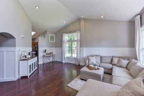 Tiny photo for 606 BERKSHIRE Court, Oswego, IL 60543 (MLS # 12695987)