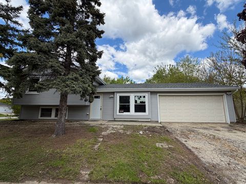 200 Lee Lane Bolingbrook IL 60440