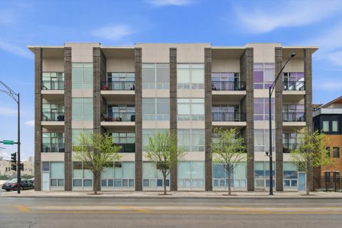 Photo of 5 N Oakley Boulevard #406, Chicago, IL 60612 (MLS # 12563240)