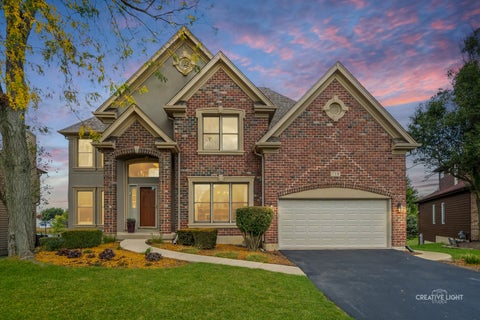 Photo of 73 N Forestview Lane, Aurora, IL 60502 (MLS # 12785501)