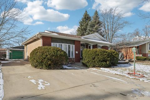 Tiny photo for 16520 Brockton Lane, Oak Forest, IL 60452 (MLS # 12568001)