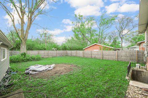 Tiny photo for 124 Wilson Street, Park Forest, IL 60466 (MLS # 12589385)