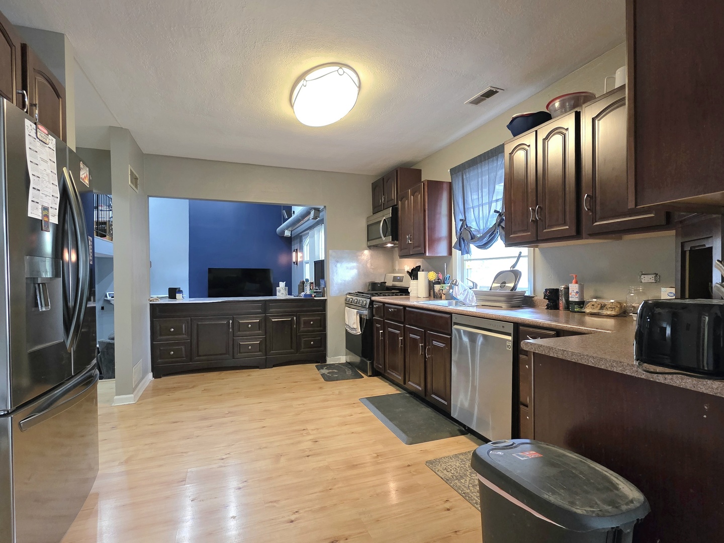 132 W 4th Avenue