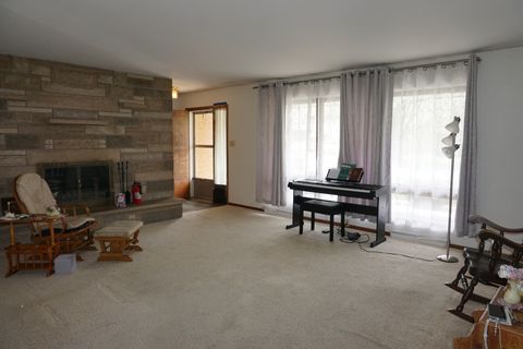 Tiny photo for 5401 Carolina Street, Merrillville, IN 46410 (MLS # 12618859)