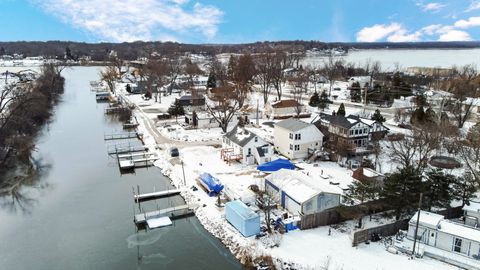 Tiny photo for 38717 N Lake Street, Antioch, IL 60002 (MLS # 12597953)