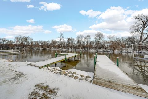 Tiny photo for 38717 N Lake Street, Antioch, IL 60002 (MLS # 12597953)