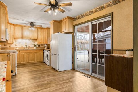 Tiny photo for 470 Oakwood Road, Wauconda, IL 60084 (MLS # 12518875)