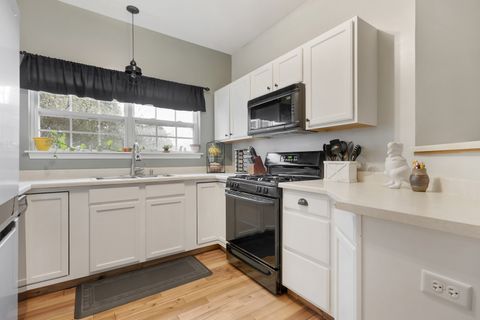 Tiny photo for 516 Clayton Circle #516, Sycamore, IL 60178 (MLS # 12475351)