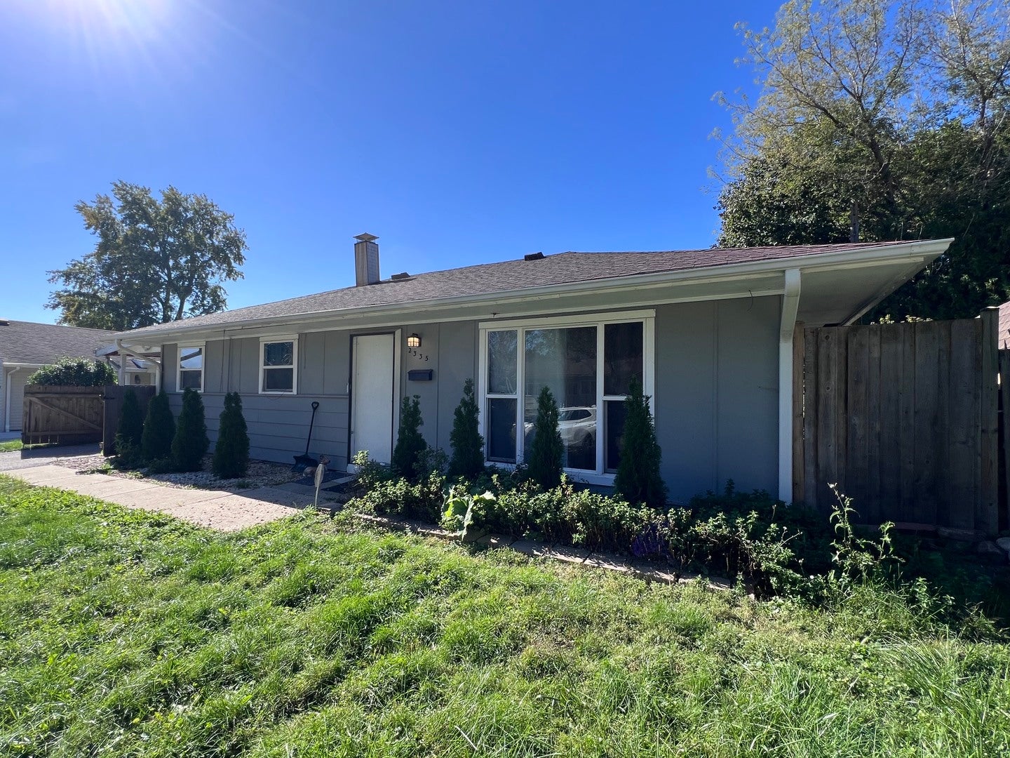 2335 Arrow Street