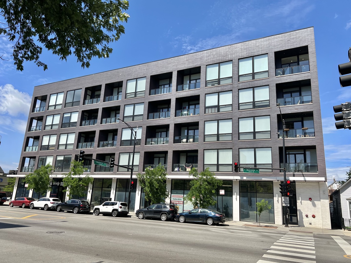 1710 N Western Avenue