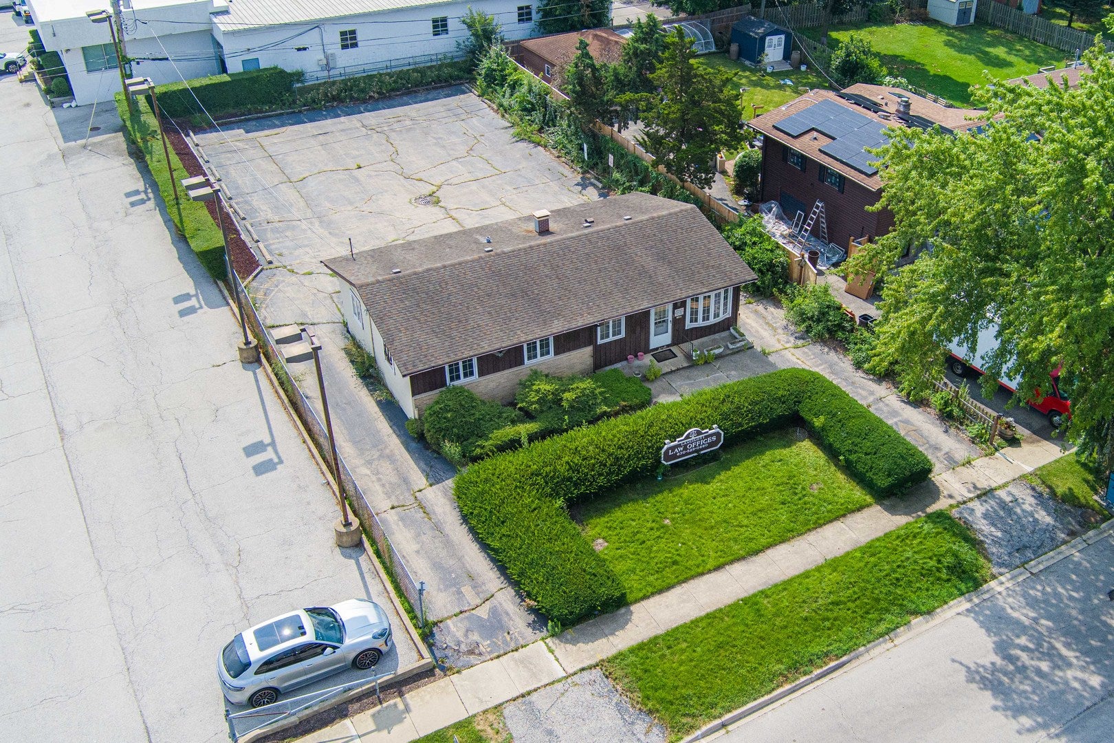 205 Pinecroft Drive
