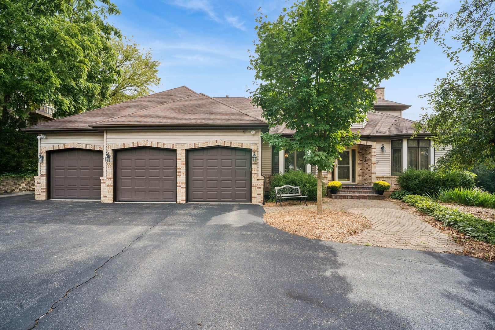 26165 N Greenbriar Court