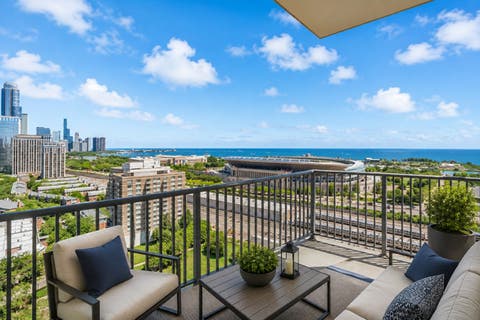 Tiny photo for 1600 S Prairie Avenue #2102, Chicago, IL 60616 (MLS # 12642572)