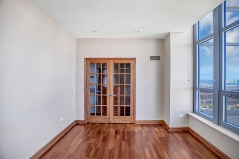 Tiny photo for 1600 S Prairie Avenue #2102, Chicago, IL 60616 (MLS # 12642572)