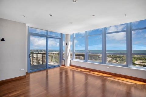 Tiny photo for 1600 S Prairie Avenue #2102, Chicago, IL 60616 (MLS # 12642572)