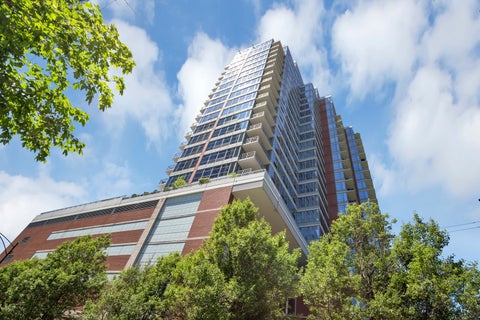 Photo of 1600 S Prairie Avenue #2102, Chicago, IL 60616 (MLS # 12642572)