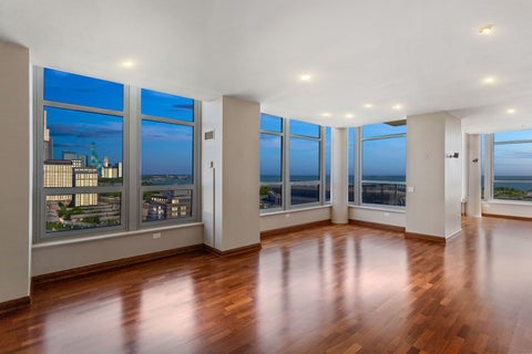 Tiny photo for 1600 S Prairie Avenue #2102, Chicago, IL 60616 (MLS # 12642572)