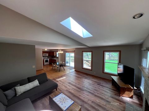 Tiny photo for 340 Greenview Drive, Crystal Lake, IL 60014 (MLS # 12624842)