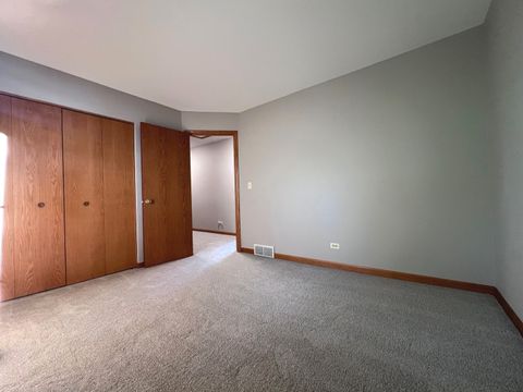 Tiny photo for 340 Greenview Drive, Crystal Lake, IL 60014 (MLS # 12624842)