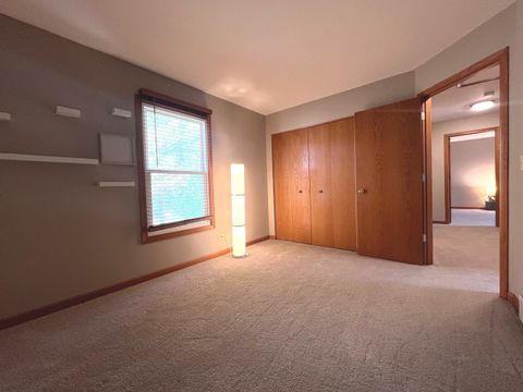 Tiny photo for 340 Greenview Drive, Crystal Lake, IL 60014 (MLS # 12624842)