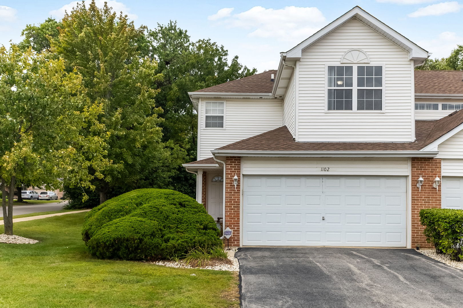 1102 COVENTRY Circle 1102