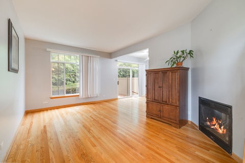 Tiny photo for 1102 COVENTRY Circle #1102, Glendale Heights, IL 60139 (MLS # 12765439)