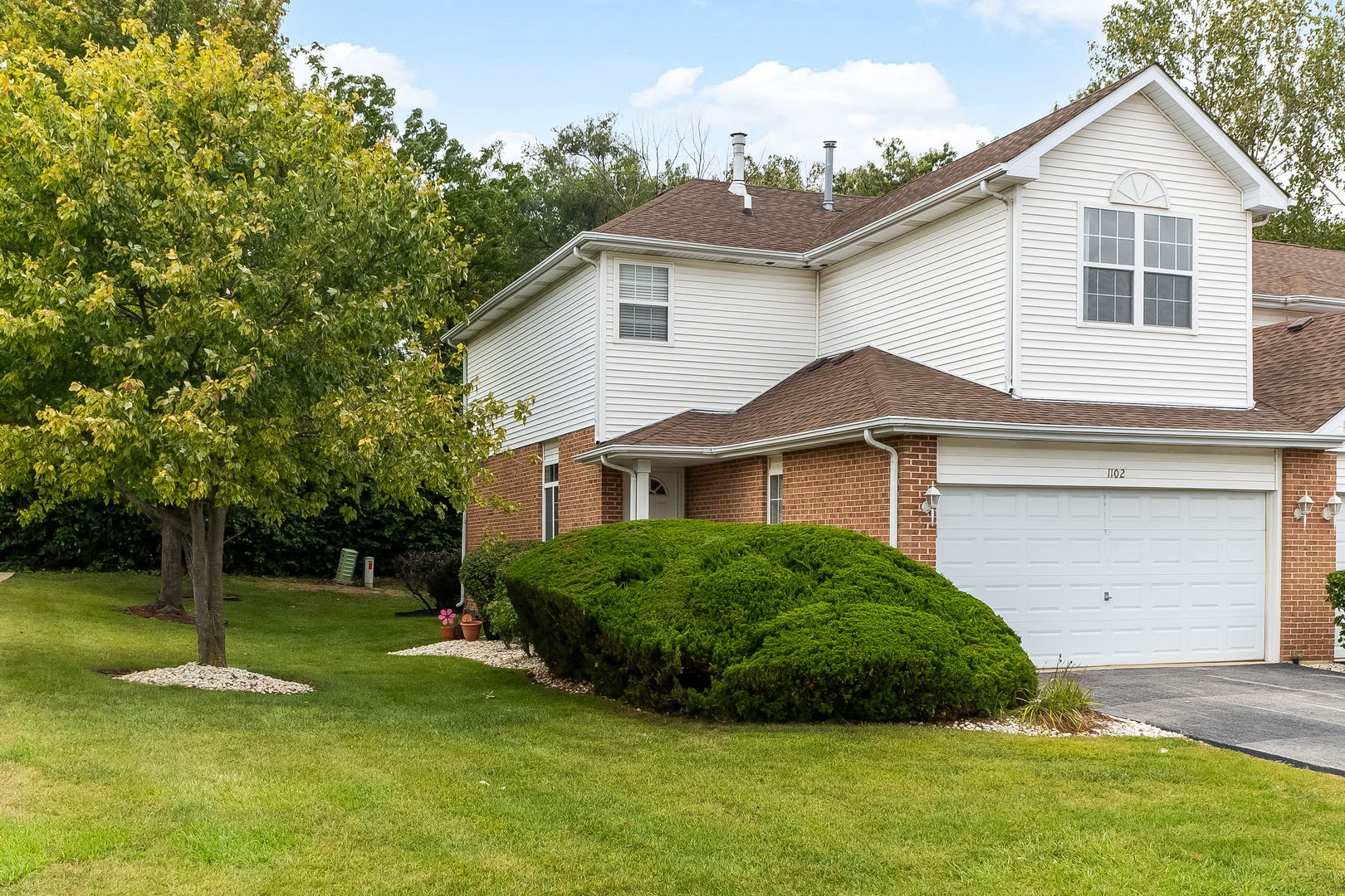 1102 COVENTRY Circle 1102