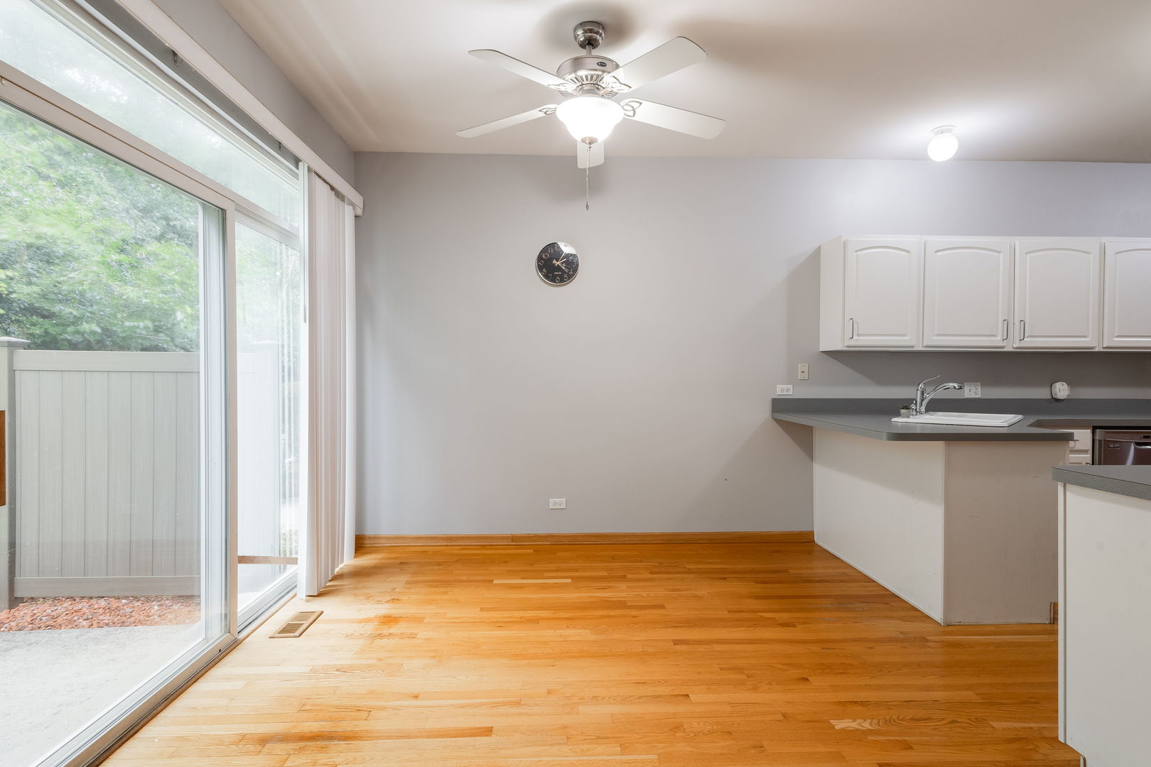 1102 COVENTRY Circle 1102