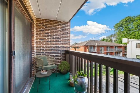 Tiny photo for 10320 Central Avenue #207, Oak Lawn, IL 60453 (MLS # 12768856)