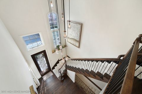 Tiny photo for 1 Willowcrest Drive, Oak Brook, IL 60523 (MLS # 12621793)