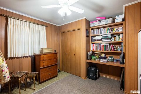 Tiny photo for 620 N 13TH Street, Herrin, IL 62948 (MLS # QC4269611)