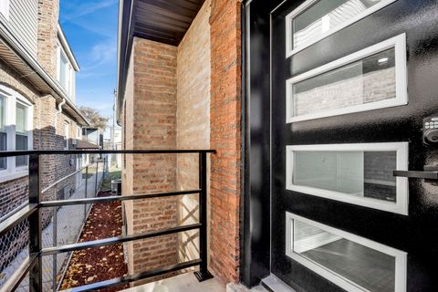 Tiny photo for 1047 N Saint Louis Avenue, Chicago, IL 60651 (MLS # 12528088)