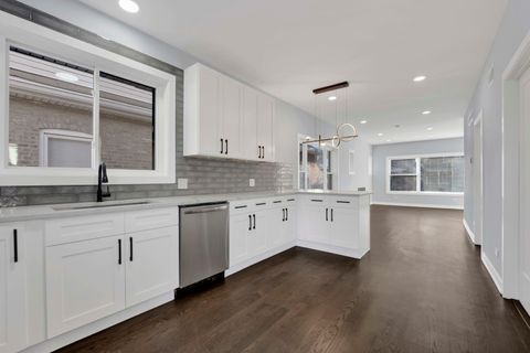 Tiny photo for 1047 N Saint Louis Avenue, Chicago, IL 60651 (MLS # 12528088)