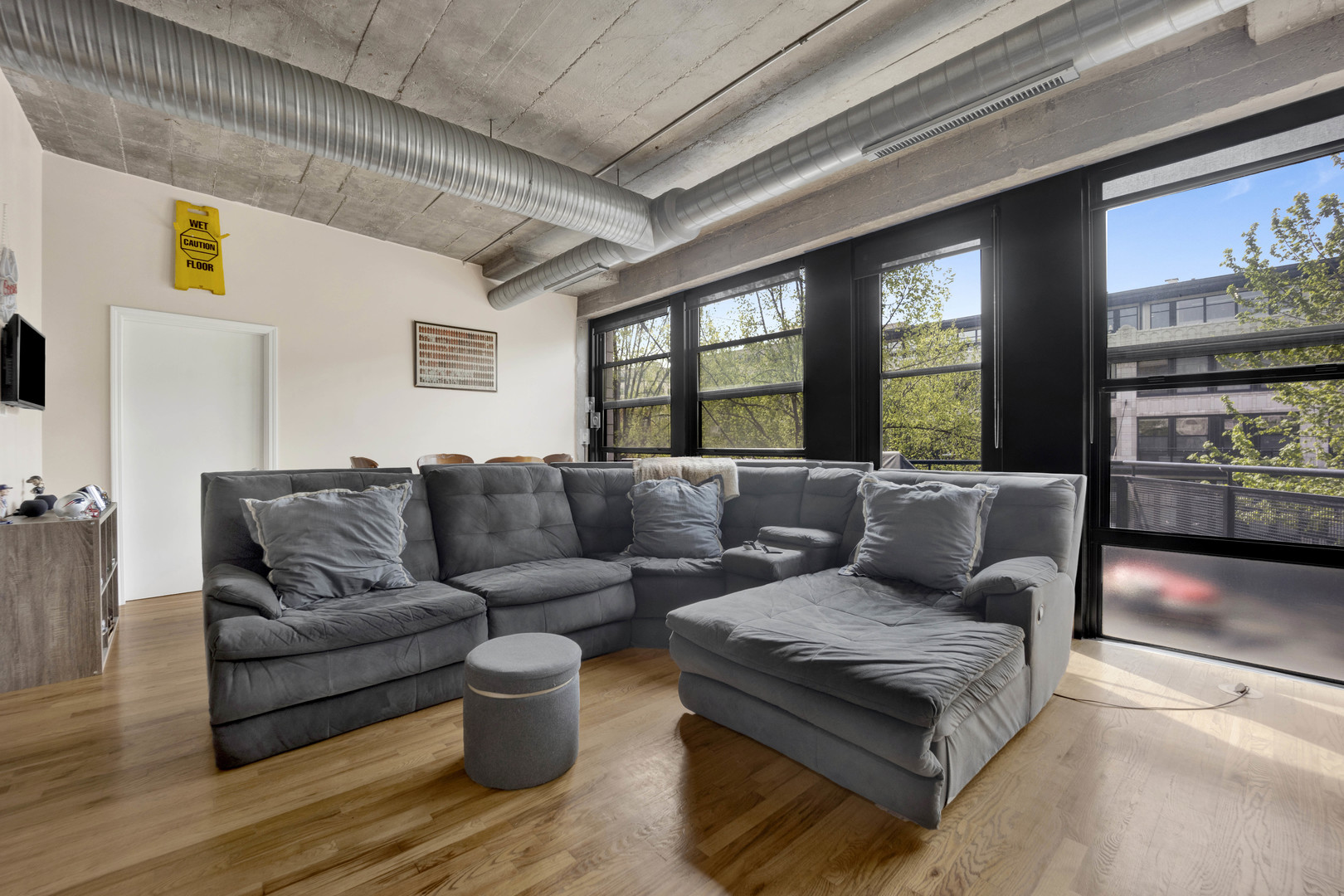 1000 W 15th Street 232