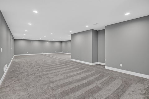 Tiny photo for 702 Deer Woods Drive, Davenport, IA 52802 (MLS # 12733106)