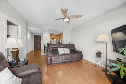 Tiny photo for 9355 Irving Park Road #401, Schiller Park, IL 60176 (MLS # 12610956)