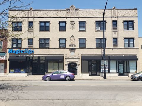 Photo of 3412 W Montrose Avenue #106, Chicago, IL 60625 (MLS # 12524444)