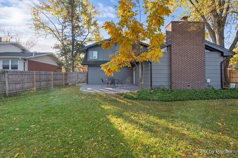 Tiny photo for 2041 Vermont Street, Rolling Meadows, IL 60008 (MLS # 12502532)